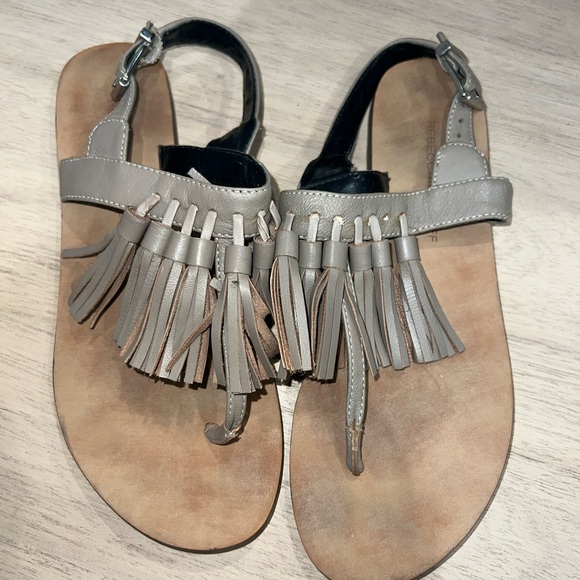 Rebecca Minkoff Tan Fringe Sandals - Picture 8 of 8